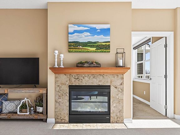 5th image of 2670 Kelley Pkwy Unit 317