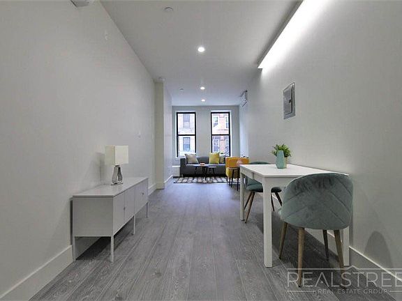 2nd image of 277 Linden St #1A