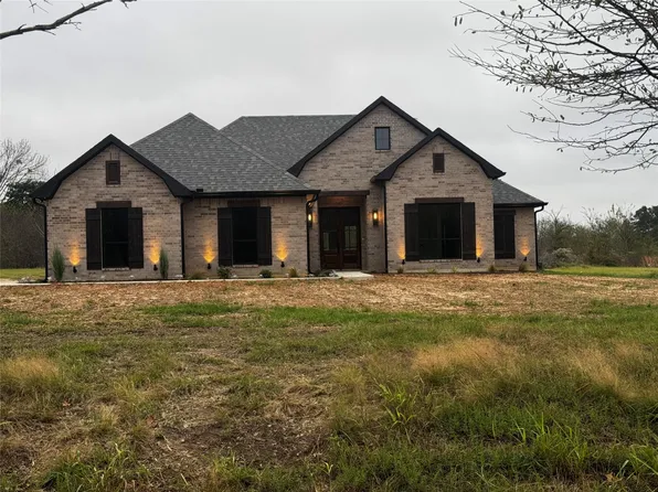 448 Vz County Road 2120, Canton, TX 75103