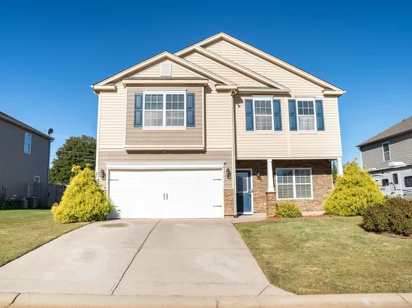 581 Friar Park Ln, Lyman, SC 29365