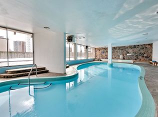 6000 Bathurst St #607, Toronto, ON M2R 1Z2
