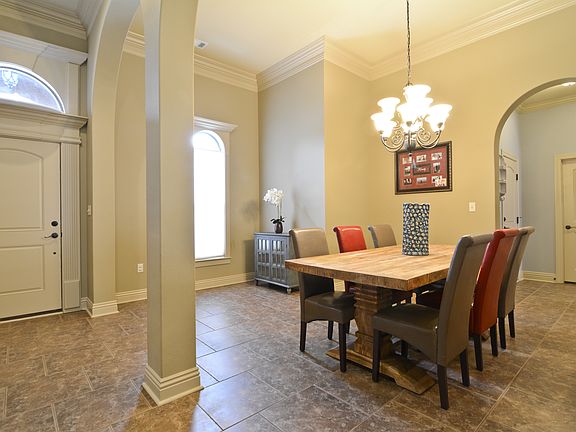 5th image of 206 Corondelet Ln