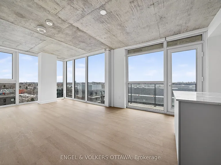 1360 Carling Ave #2307 — Photo 2