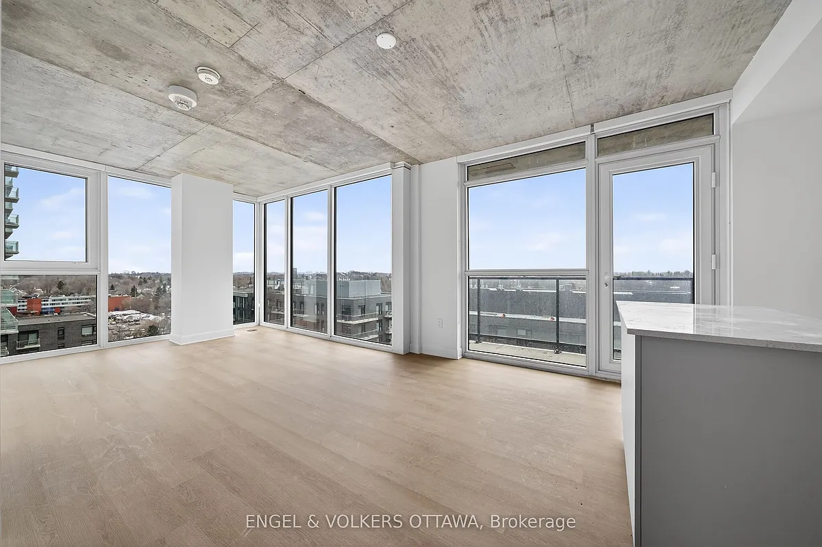 Building Photo - 1360 Carling Ave #1107