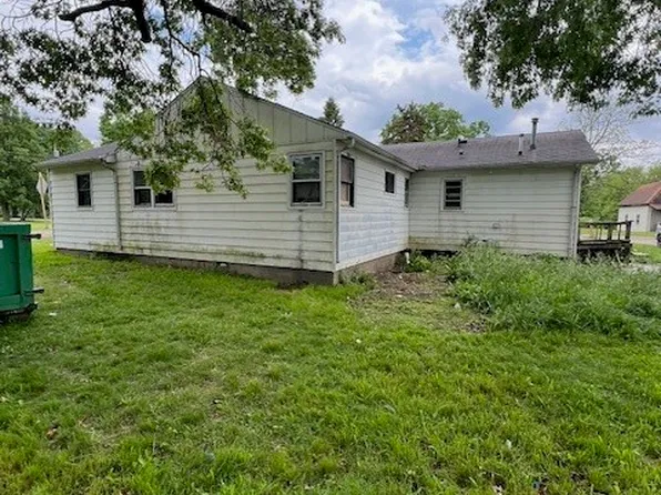 1609 Ray St, Danville, IL 61832