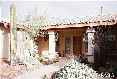 3rd image of 7804 N Quail Park Pl