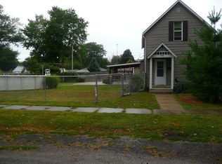 1405 S 14th St, Burlington, IA 52601