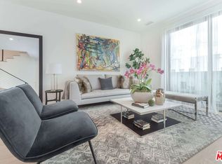 417 1/2 N Curson Ave, Los Angeles, CA 90036
