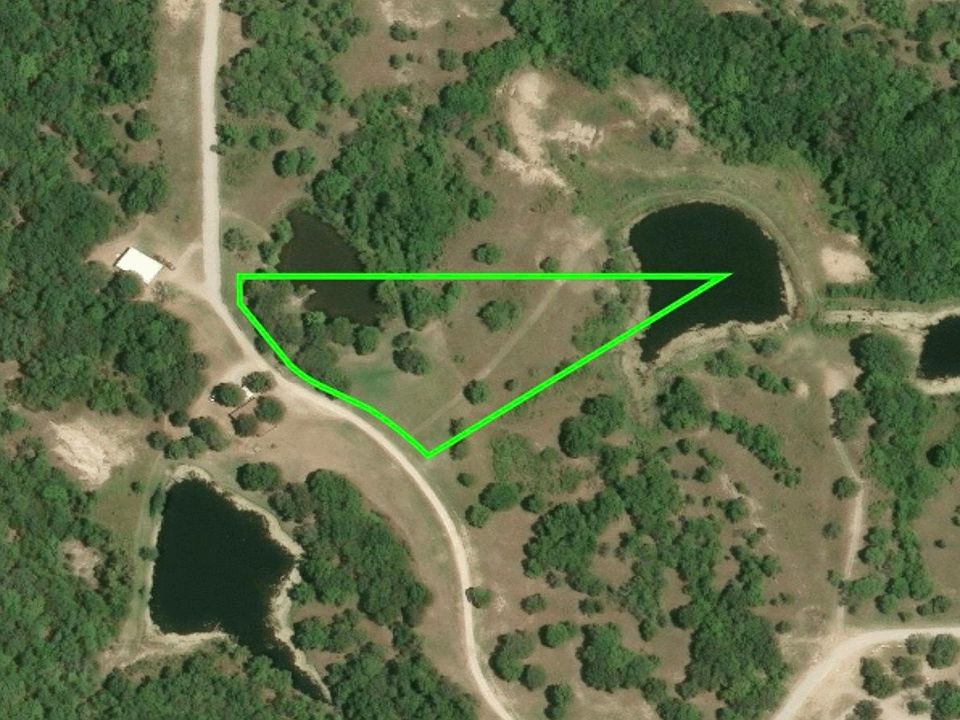 2nd image of 4 W Buffalo Springs Ct