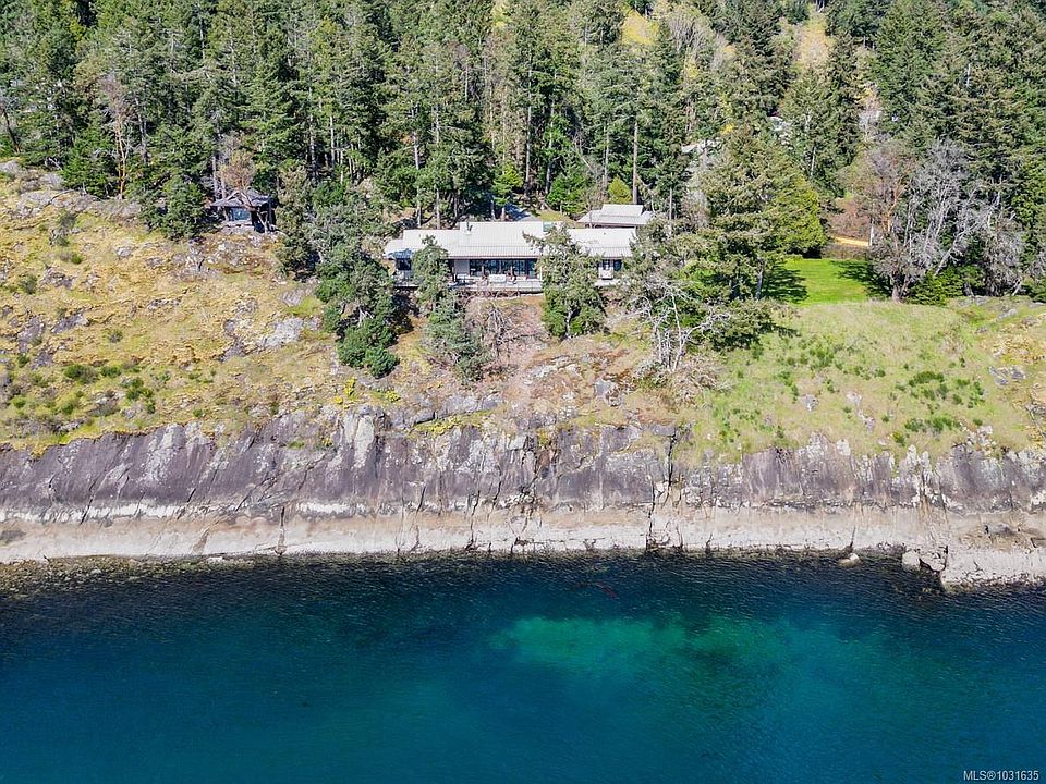 1st image of 1369 Mackinnon Rd