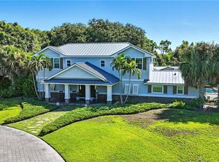 438 Gordonia Rd, Naples, FL 34108