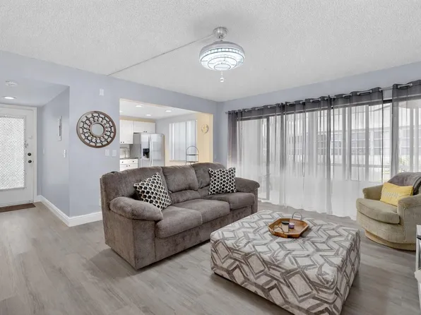 118 Capri C, Delray Beach, FL 33484