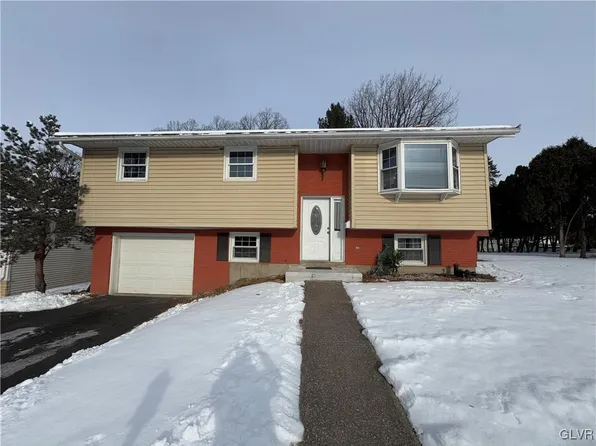 919 E Elm St, Allentown, PA 18109