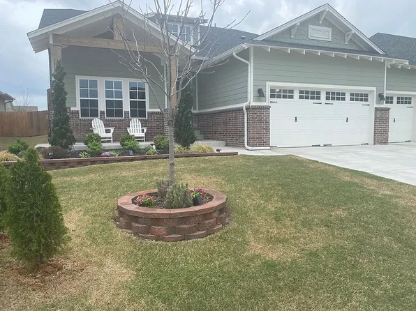 3624 Park Pl, Edmond, OK 73034