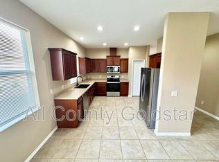 11489 Tinder Ct, Venice, FL 34292