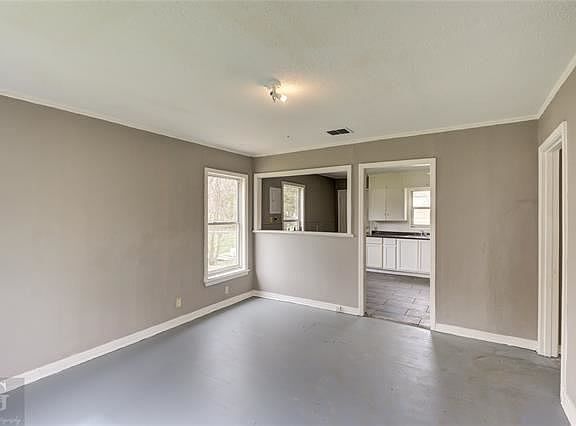 5th image of 443 W 76th St
