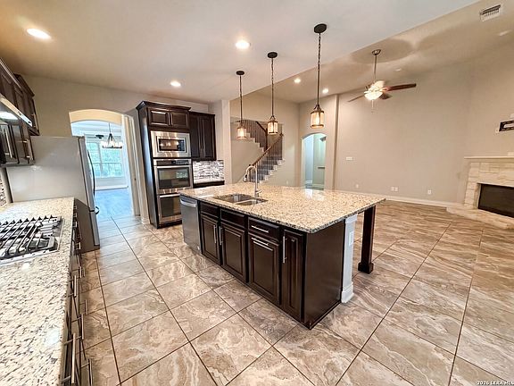 2nd image of 1058 CEDAR GLEN DR