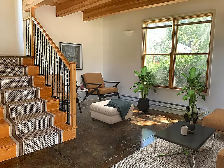 615 Peterson St #1 — Photo 7