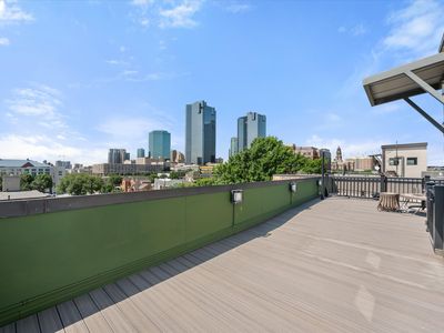 612 Skyline Bluff Dr, Fort Worth, TX, 76102