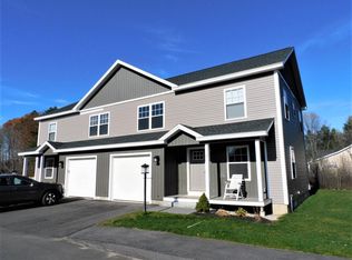 18 Snow Goose Ln, Westbrook, ME 04092