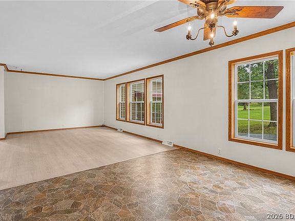 4th image of 17574 Maple Tree Rd