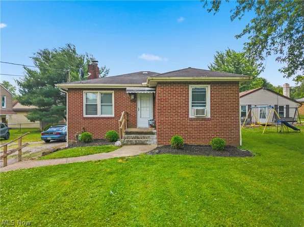 138 52nd St SW, Canton, OH 44706