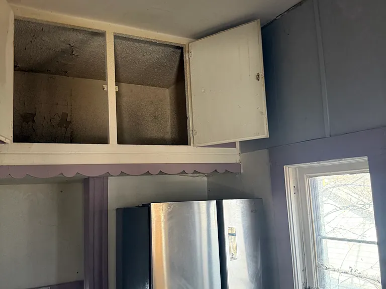 968 W View St — Photo 10