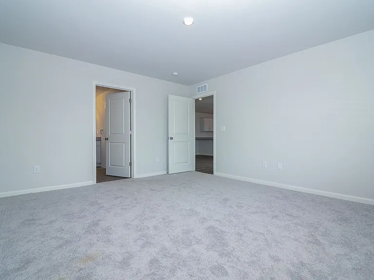 132 Elegance Way — Photo 18