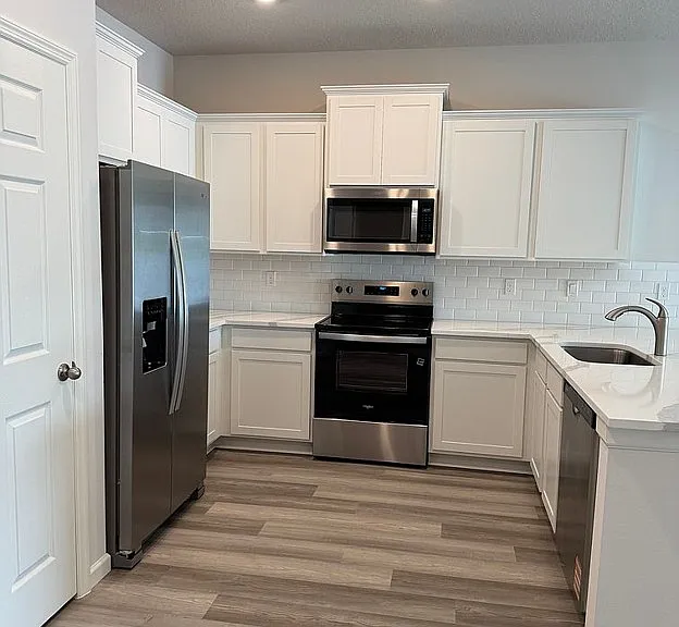 8933 Orchid Reserve Cir #8933 — Photo 5