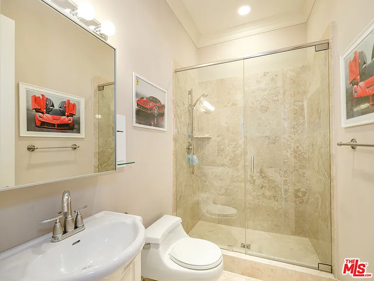 18047 Karen Dr — Photo 34