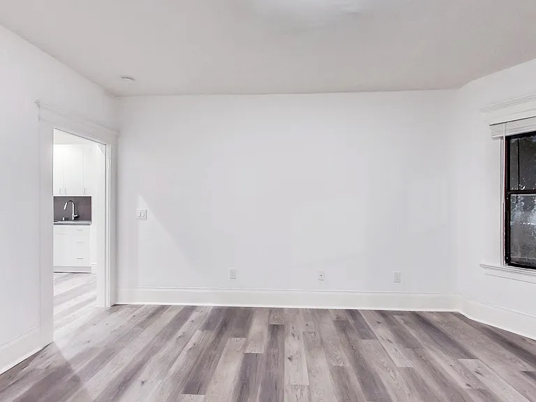 35-41 Lafayette — Photo 9