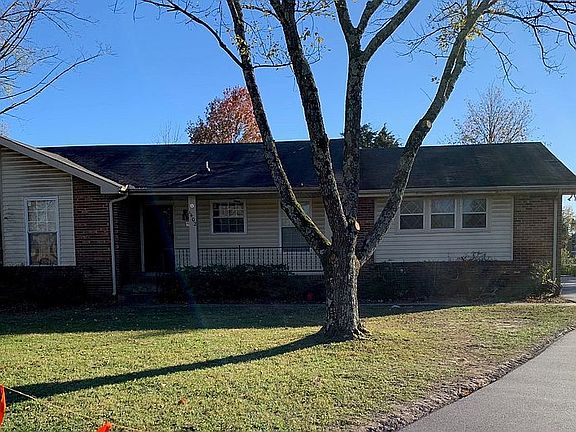3rd image of 1402 Beasley Ct