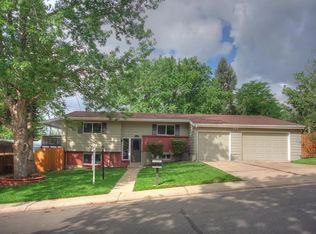 827 S Robb Way, Lakewood, CO 80226