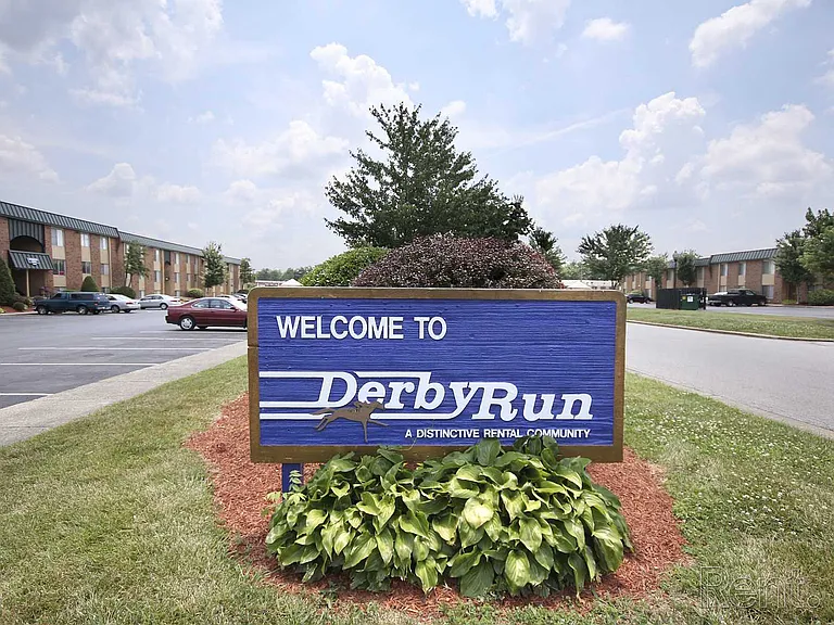 Derby Run Apartments — Photo 3