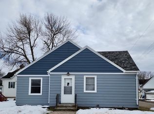 305 2nd Ave, Goodhue, MN 55027