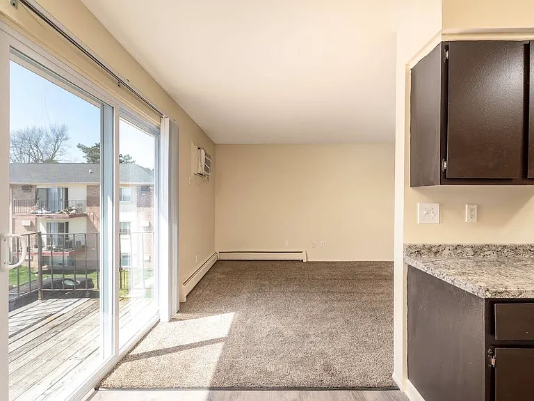 Juniper Square — Photo 9