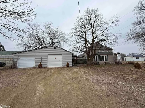413 2nd Ave SW, Buffalo Center, IA 50424