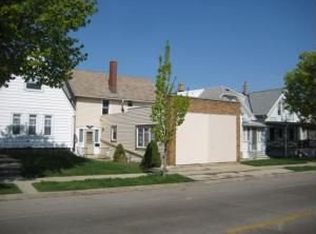 2043 S 76th St, West Allis, WI