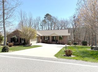 125 Mariners Dr, Fairfield Glade, TN 38558