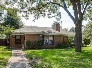 2948 Selma Ln, Farmers Branch, TX 75234