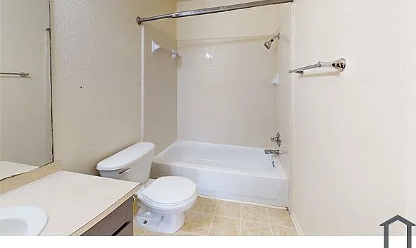 2 bed, 891 sqft, $850 — Photo 4