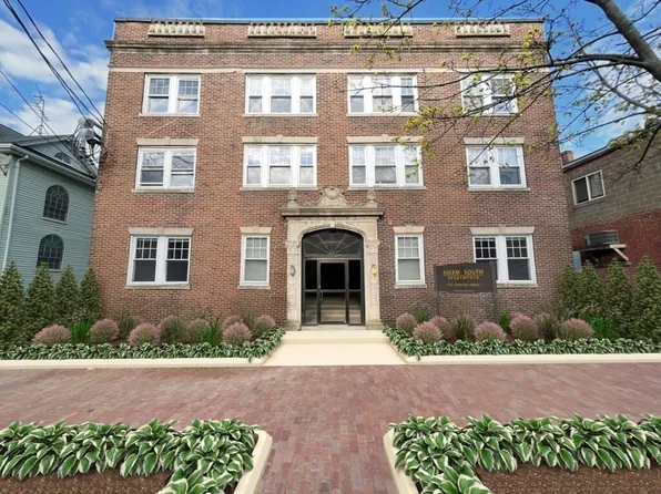 233 Lafayette St, Salem, MA 01970