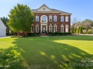 16517 Sutters Run Ln, Huntersville, NC 28078