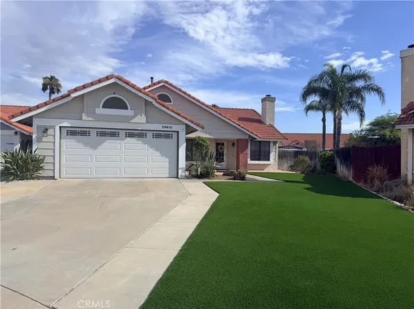 29675 Calle Edmundo, Sun City, CA 92586