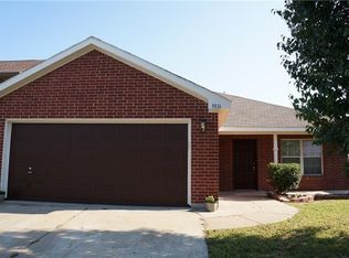 9816 Stoney Bridge Rd, Fort Worth, TX 76108