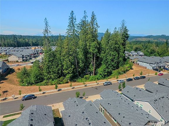 2nd image of 3786 Maritime Dr SW
