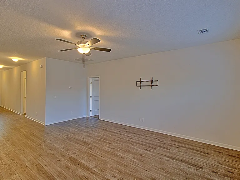 68 Daylily Ct — Photo 14