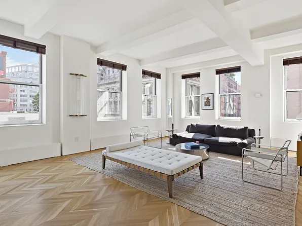 161 Grand Street image 1 of 1