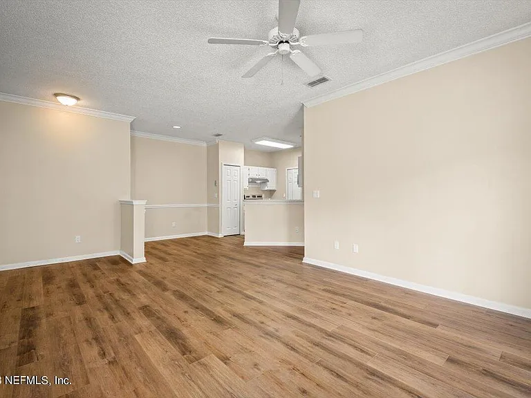10000 Gate Pkwy N #2116 — Photo 8