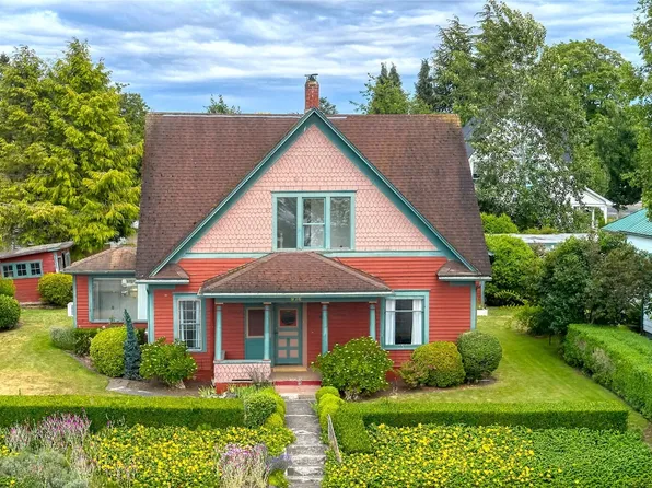 976 Peace Portal Drive, Blaine, WA 98230